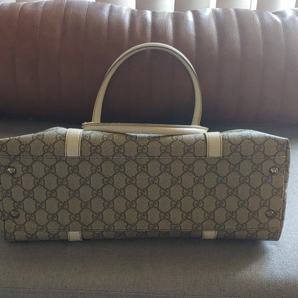 Gucci Monogram  Tote authentic used -medium - Picture 13 of 15